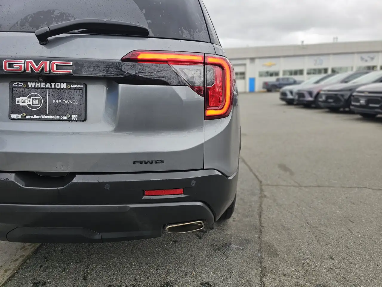 GMC Acadia photo GMC Acadia