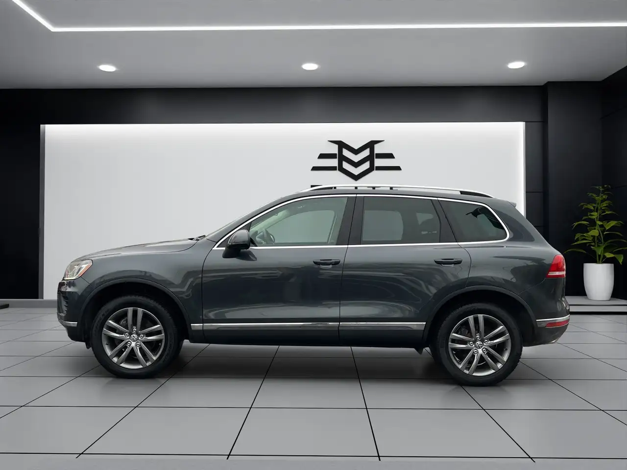 Volkswagen Touareg снимка Volkswagen Touareg
