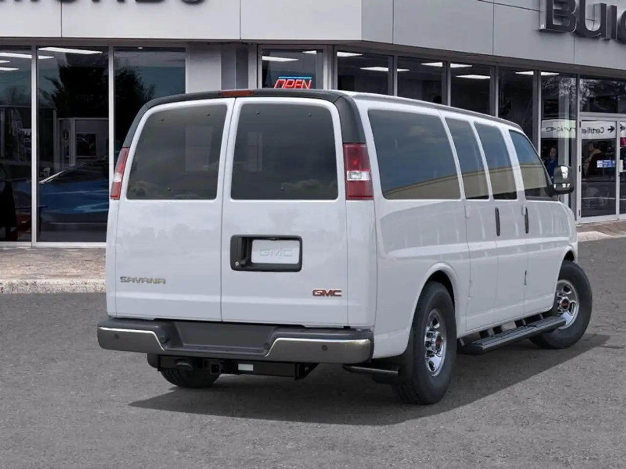 GMC Savana снимка GMC Savana
