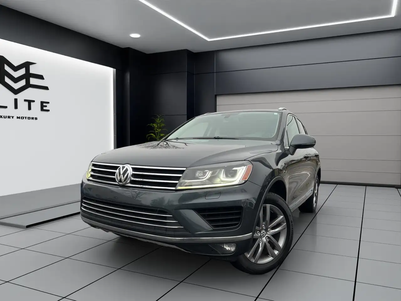 Volkswagen Touareg снимка Volkswagen Touareg