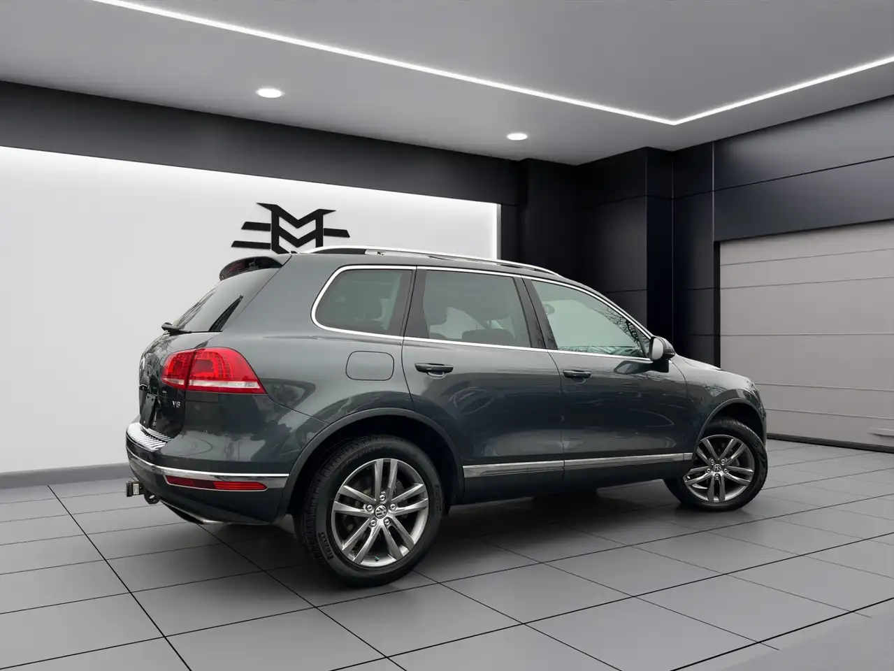Volkswagen Touareg снимка Volkswagen Touareg