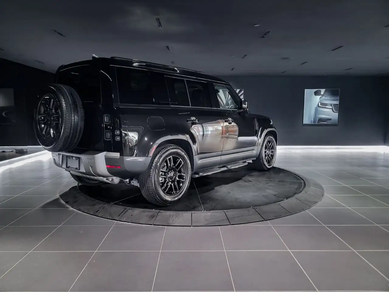 Land Rover Defender снимка Land Rover Defender