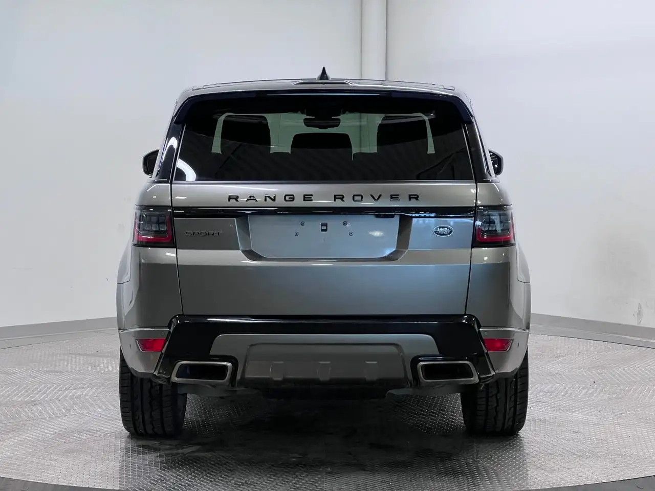 Land Rover Range Rover Sport снимка Land Rover Range Rover Sport