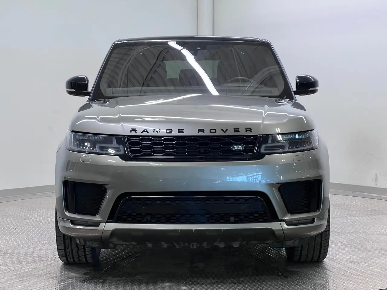 Land Rover Range Rover Sport снимка Land Rover Range Rover Sport