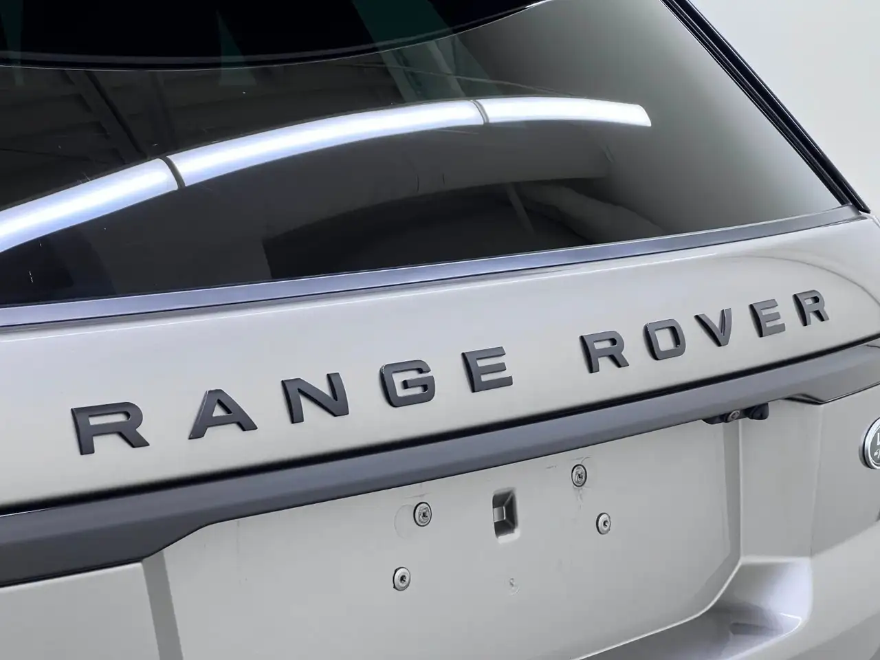 Land Rover Range Rover Sport снимка Land Rover Range Rover Sport