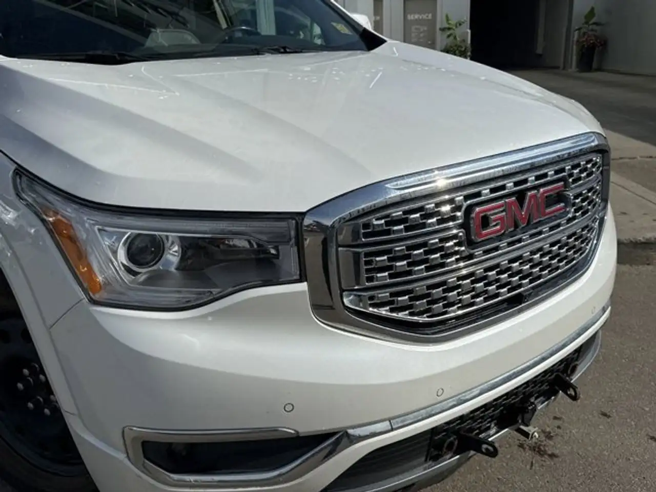 GMC Acadia photo GMC Acadia