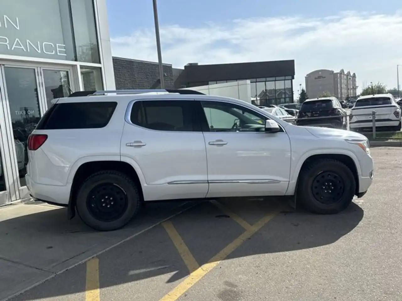 GMC Acadia photo GMC Acadia