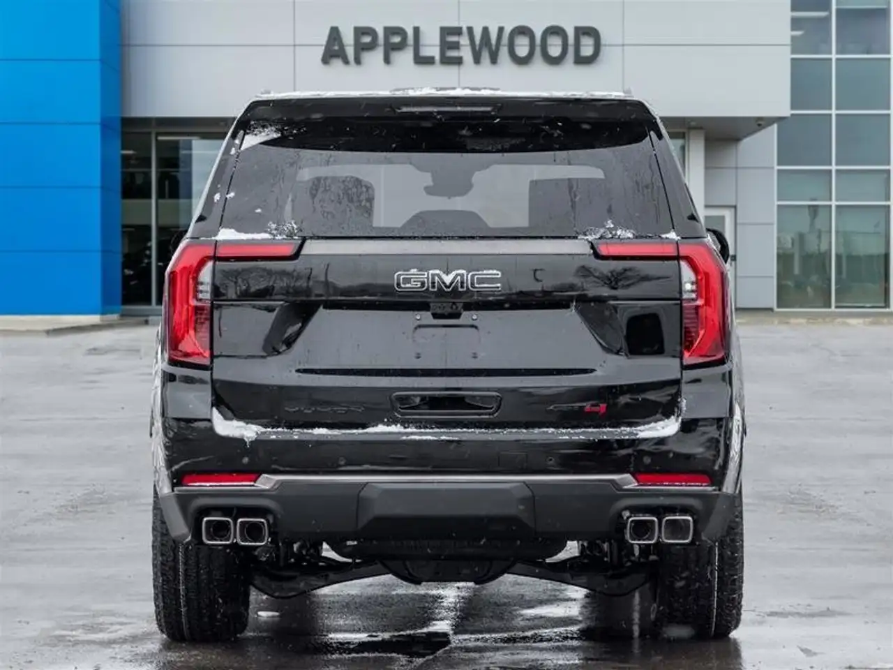 GMC Yukon снимка GMC Yukon