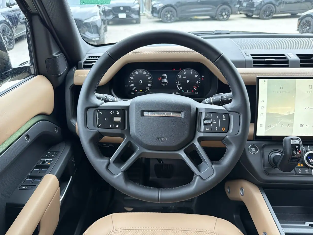 Land Rover Defender photo Land Rover Defender