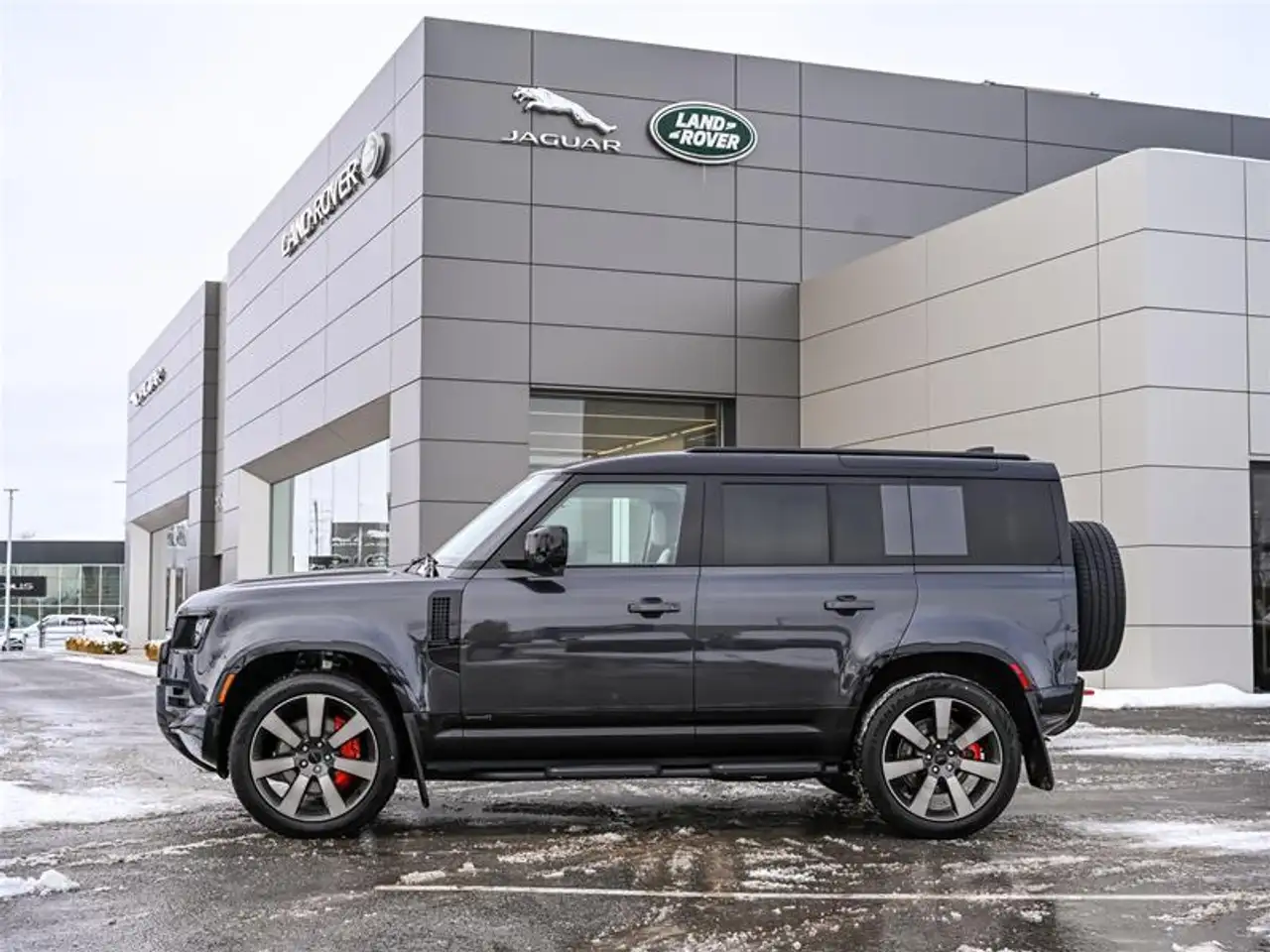 Land Rover Defender снимка Land Rover Defender