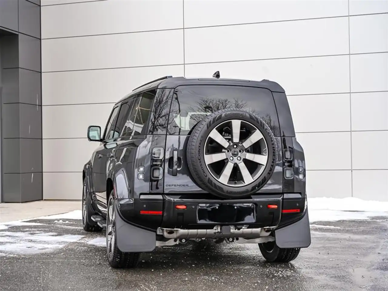 Land Rover Defender снимка Land Rover Defender