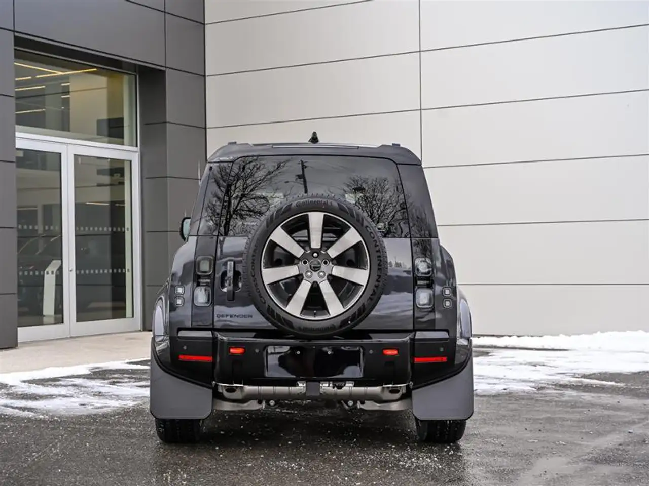 Land Rover Defender снимка Land Rover Defender