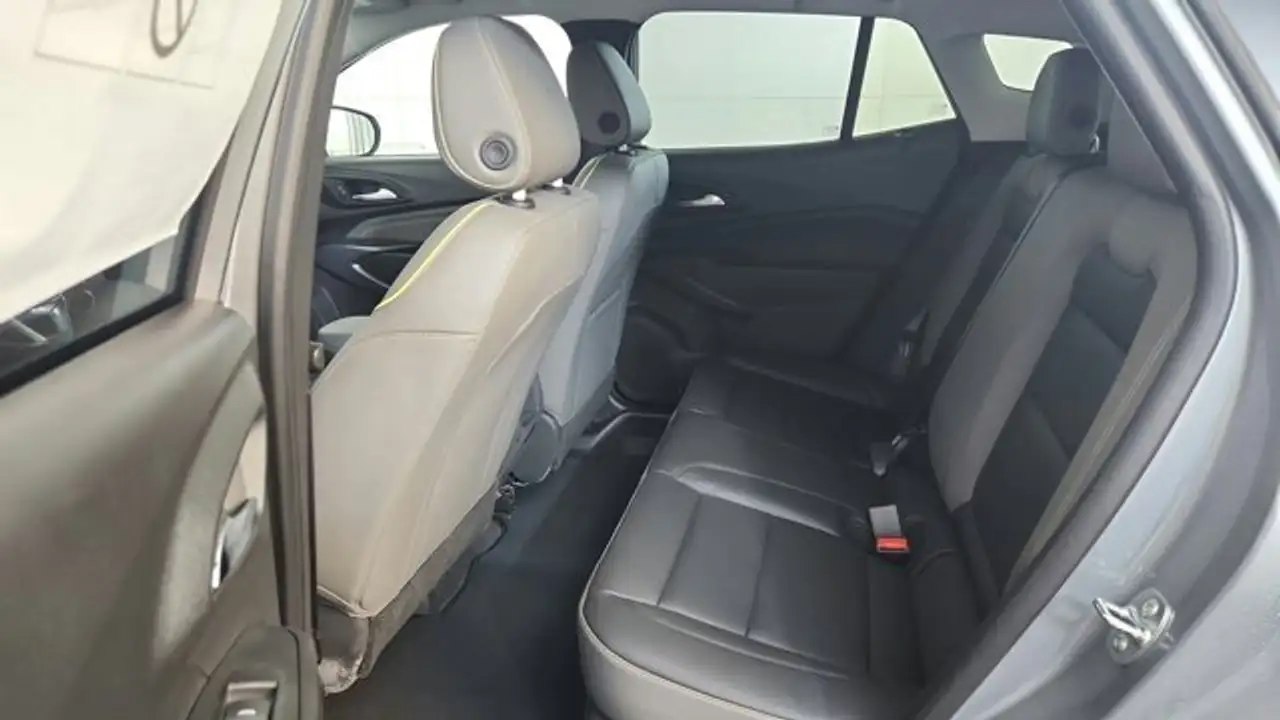 Chevrolet Trax снимка Chevrolet Trax