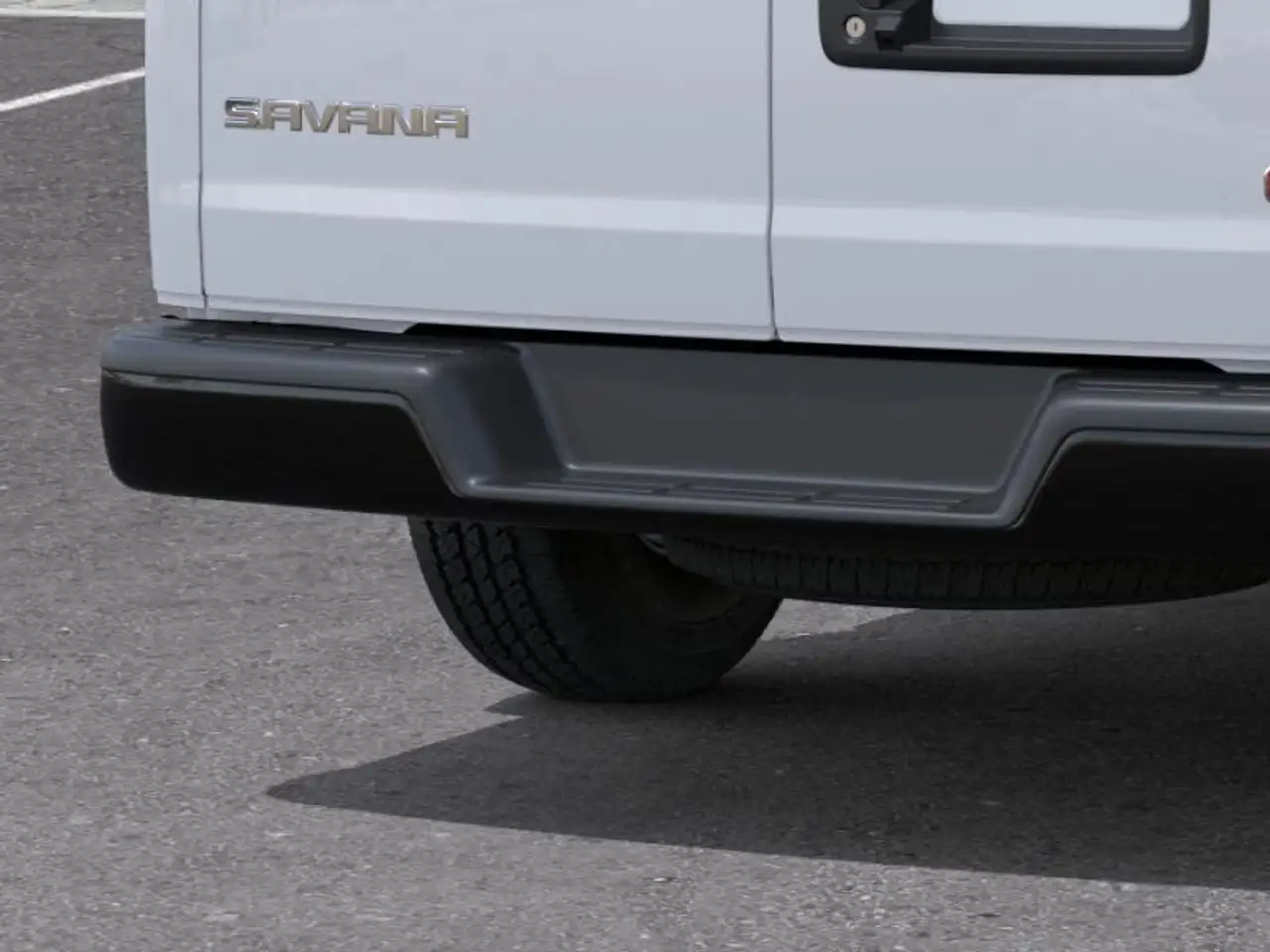 GMC Savana photo GMC Savana