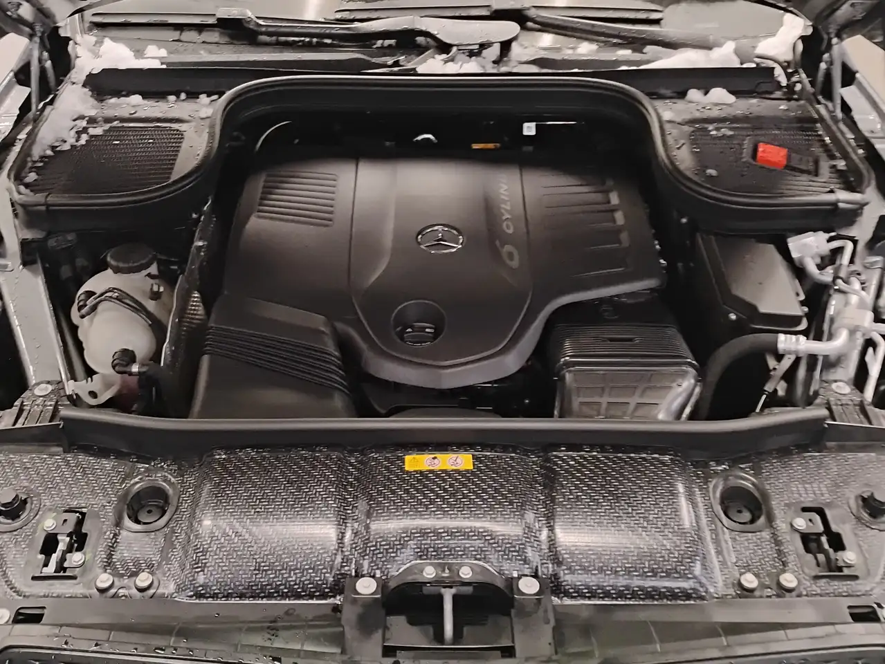 Mercedes-Benz GLE снимка Mercedes-Benz GLE