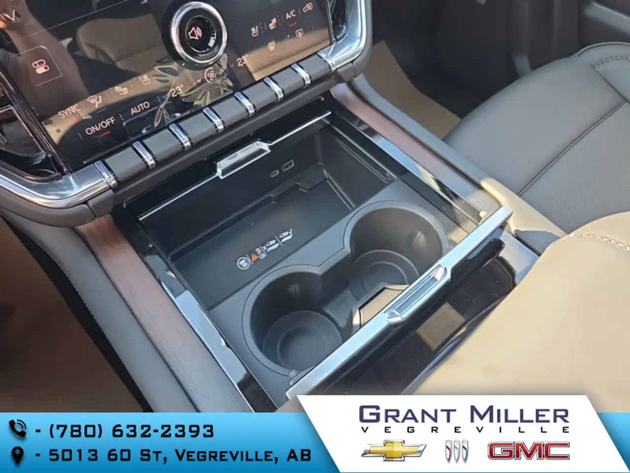 GMC Yukon photo GMC Yukon