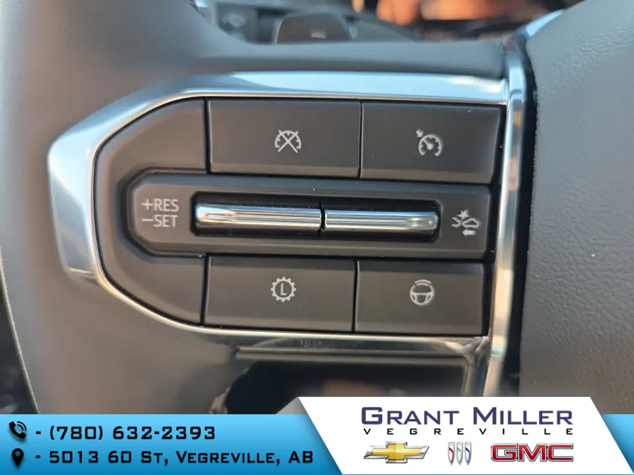GMC Yukon photo GMC Yukon