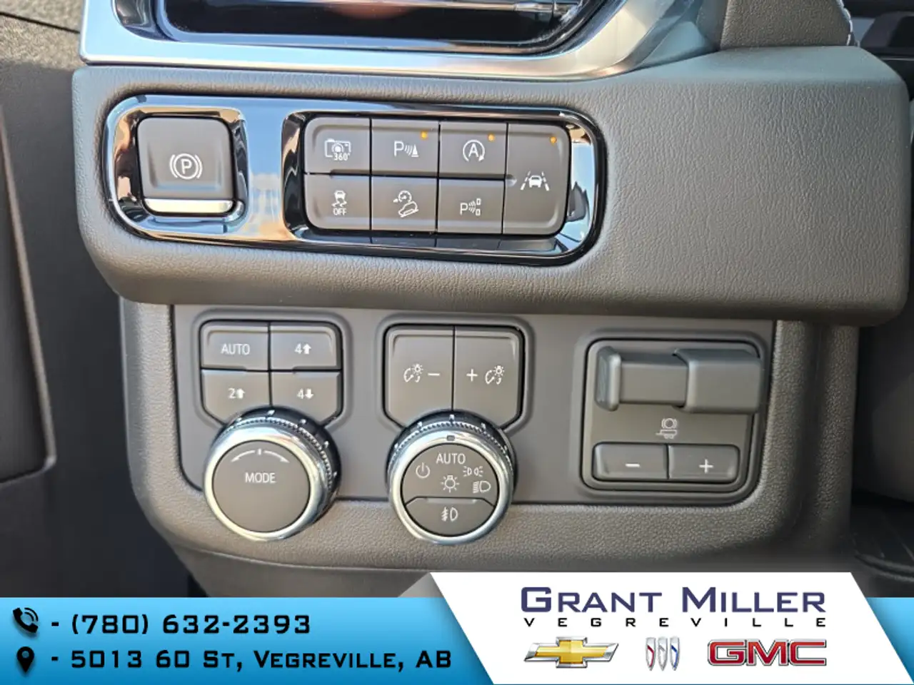 GMC Yukon photo GMC Yukon