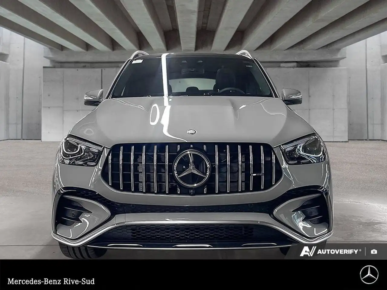 Mercedes-Benz GLE снимка Mercedes-Benz GLE