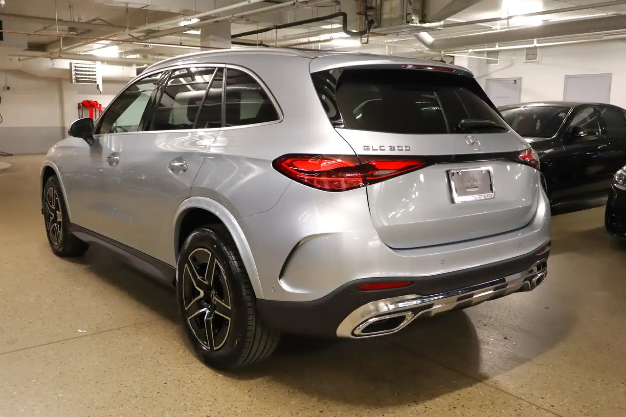 Mercedes-Benz GLC снимка Mercedes-Benz GLC