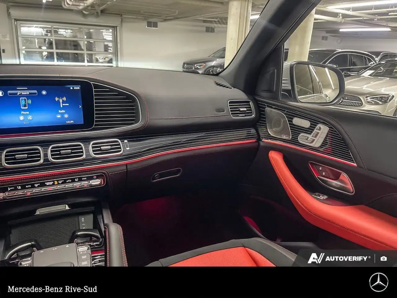 Mercedes-Benz GLE снимка Mercedes-Benz GLE