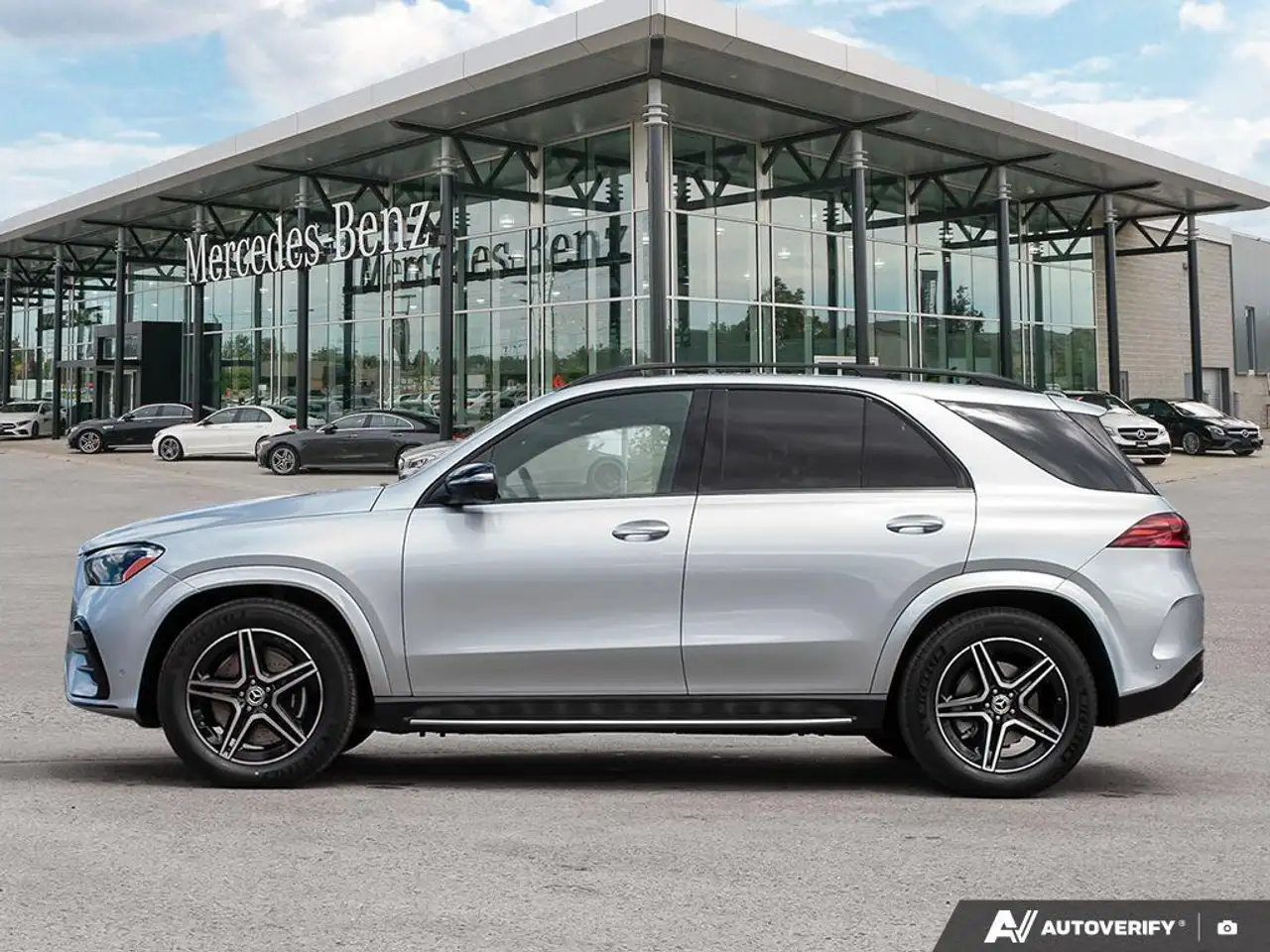 Mercedes-Benz GLE снимка Mercedes-Benz GLE