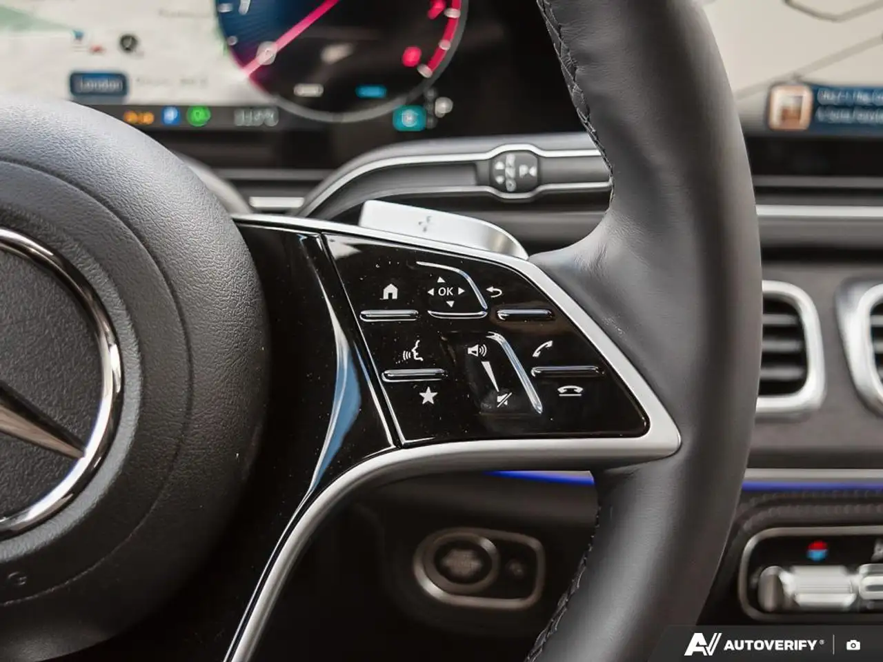 Mercedes-Benz GLE снимка Mercedes-Benz GLE