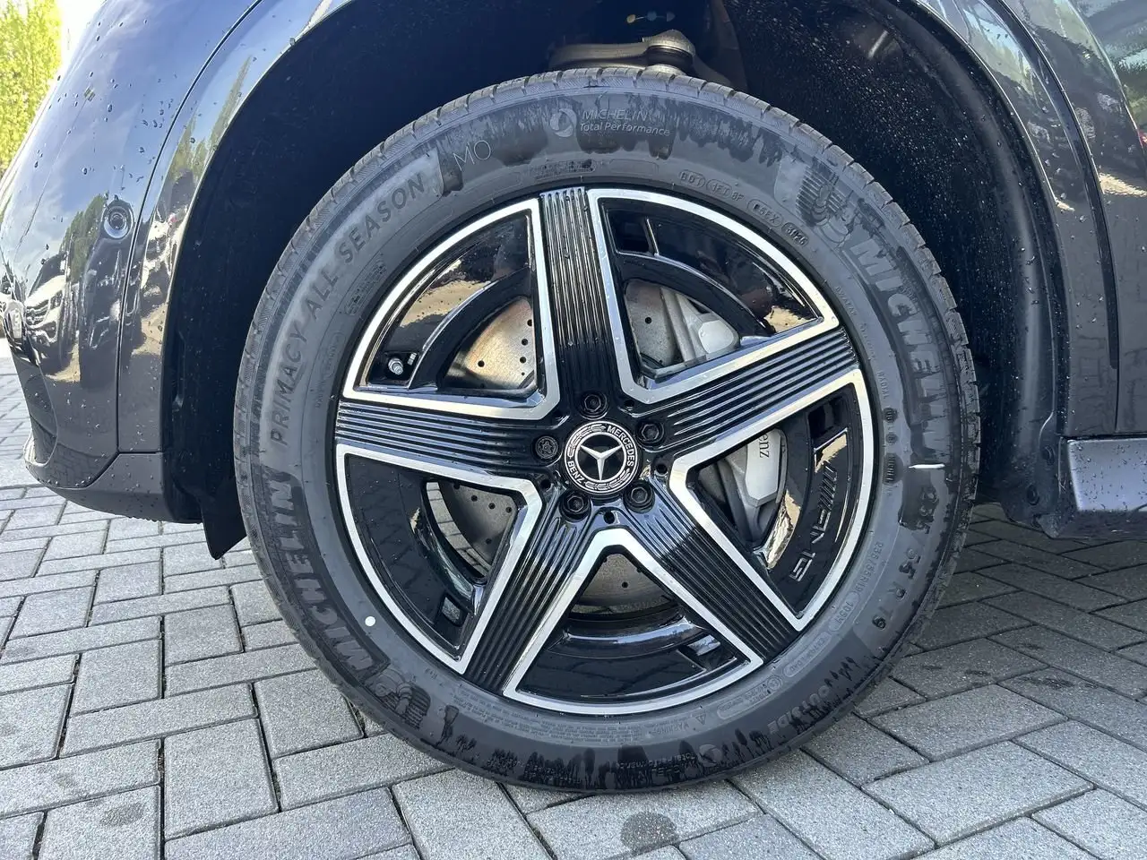 Mercedes-Benz GLC снимка Mercedes-Benz GLC