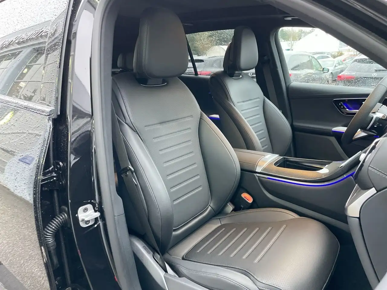 Mercedes-Benz GLC снимка Mercedes-Benz GLC