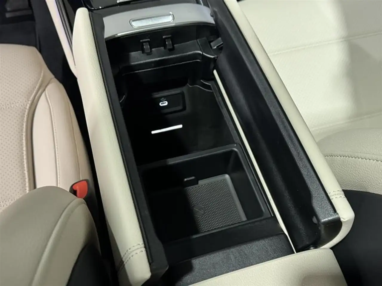 Mercedes-Benz GLC fotografie Mercedes-Benz GLC