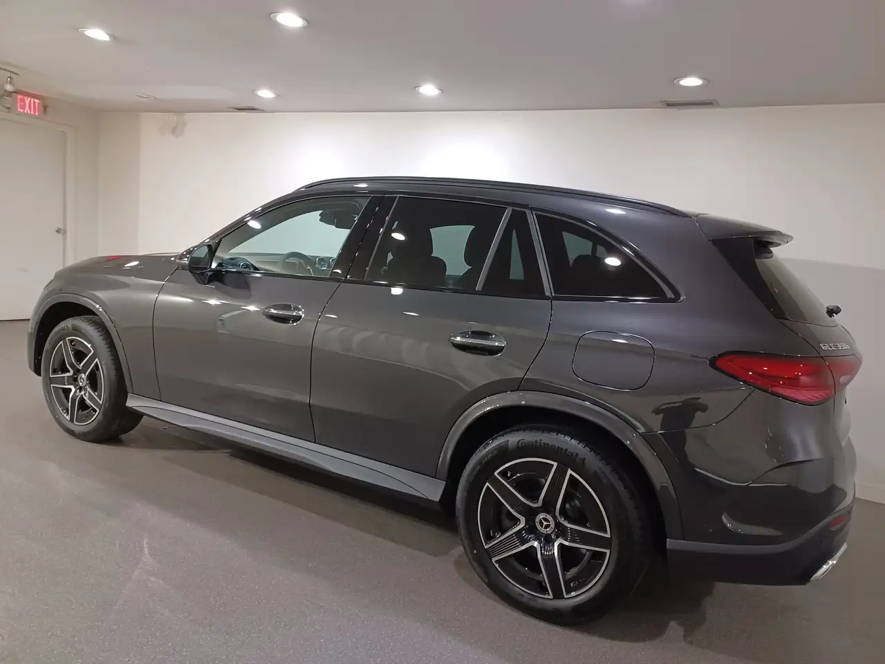 Mercedes-Benz GLC снимка Mercedes-Benz GLC