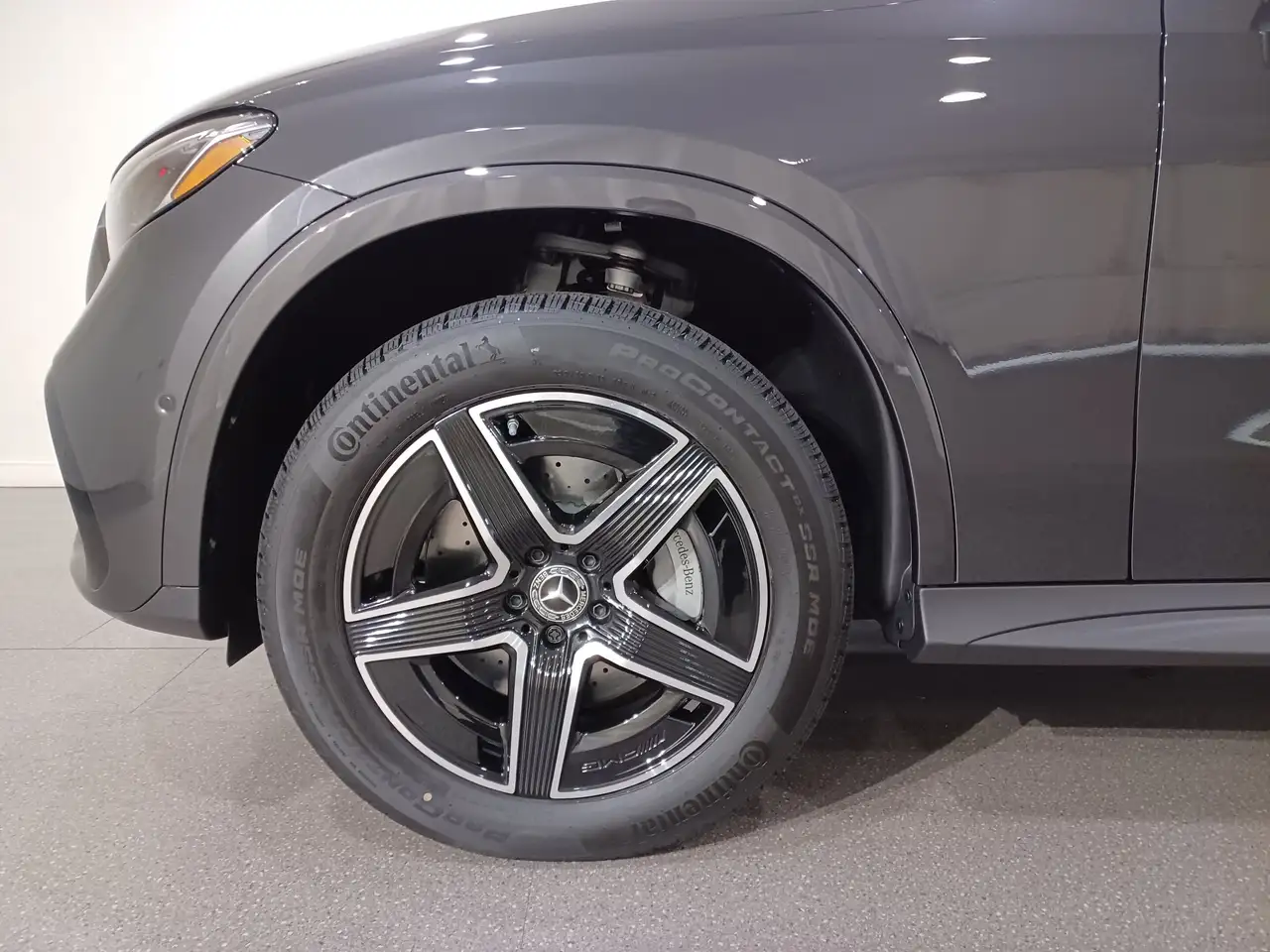 Mercedes-Benz GLC снимка Mercedes-Benz GLC