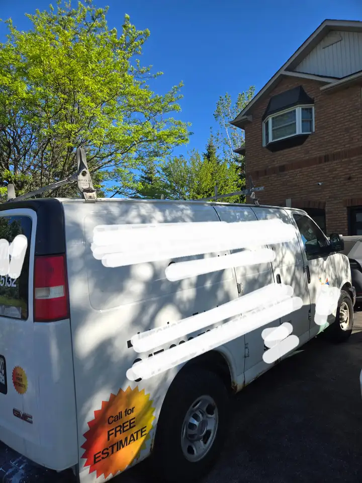 GMC Savana photo GMC Savana