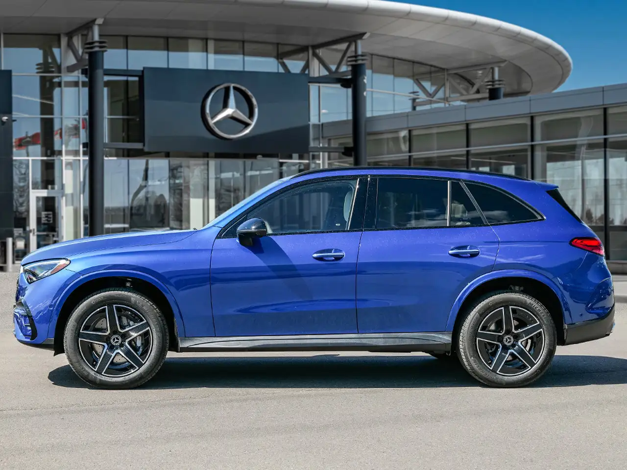 Mercedes-Benz GLC снимка Mercedes-Benz GLC