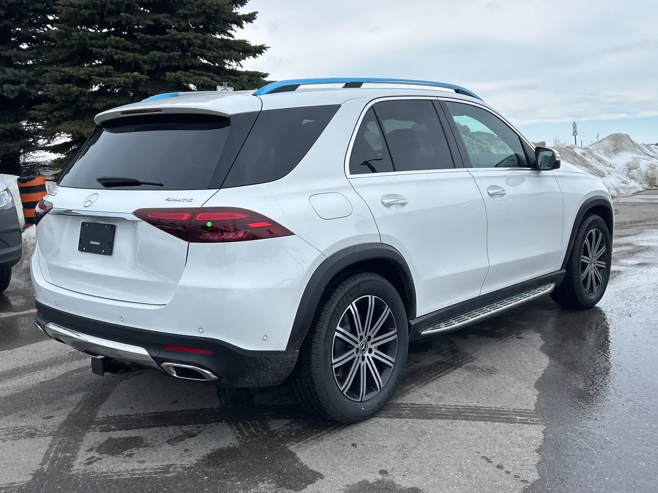 Mercedes-Benz GLE снимка Mercedes-Benz GLE