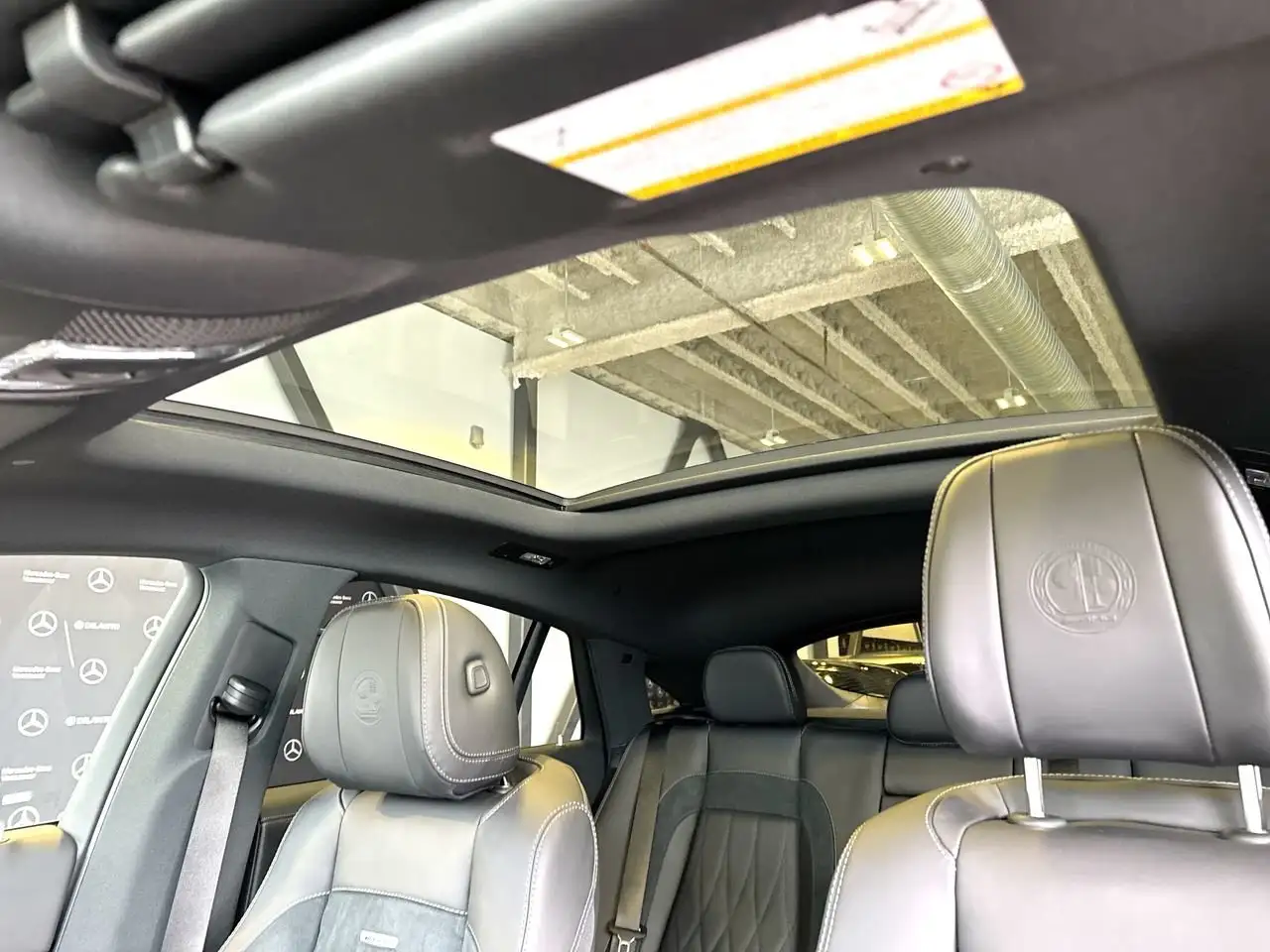 Mercedes-Benz GLE снимка Mercedes-Benz GLE