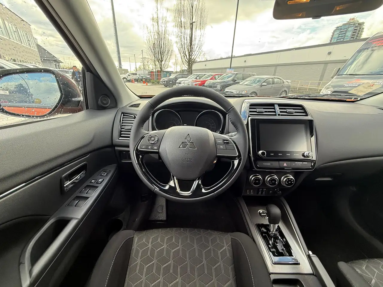 Mitsubishi RVR снимка Mitsubishi RVR