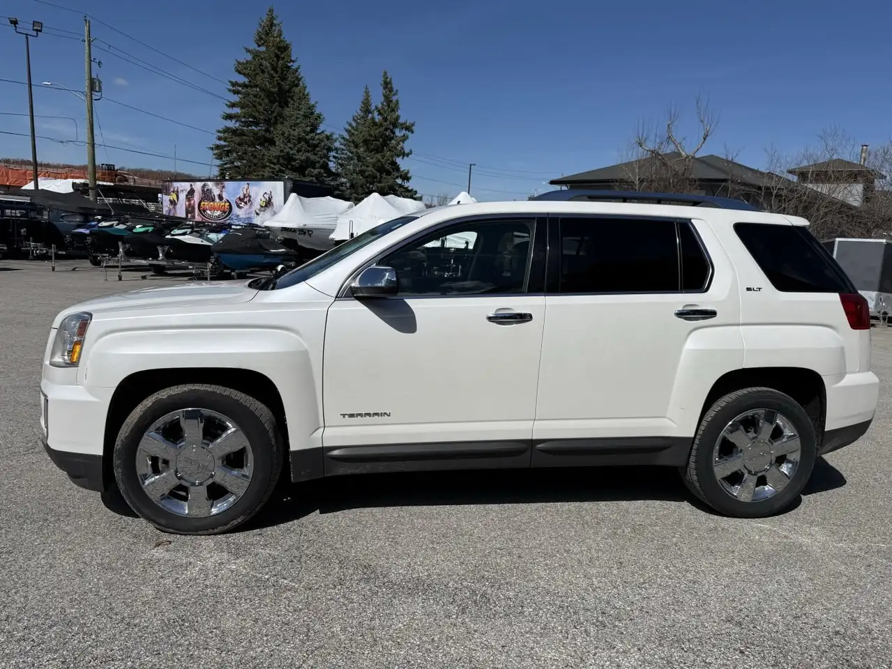 GMC Terrain photo GMC Terrain