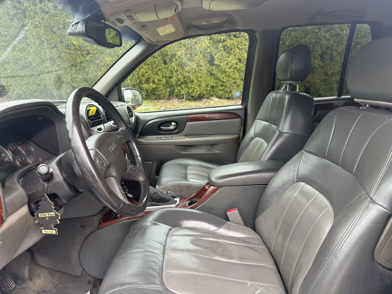 GMC Envoy снимка GMC Envoy