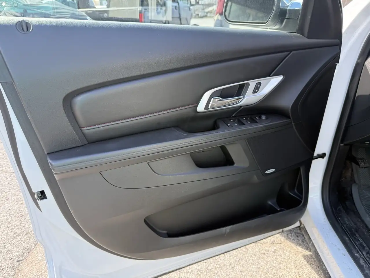 GMC Terrain photo GMC Terrain
