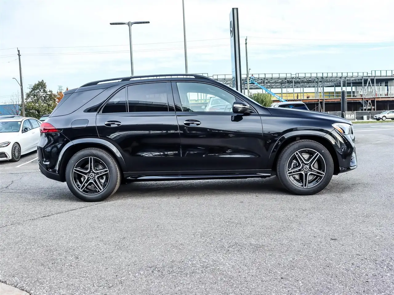 Mercedes-Benz GLE снимка Mercedes-Benz GLE