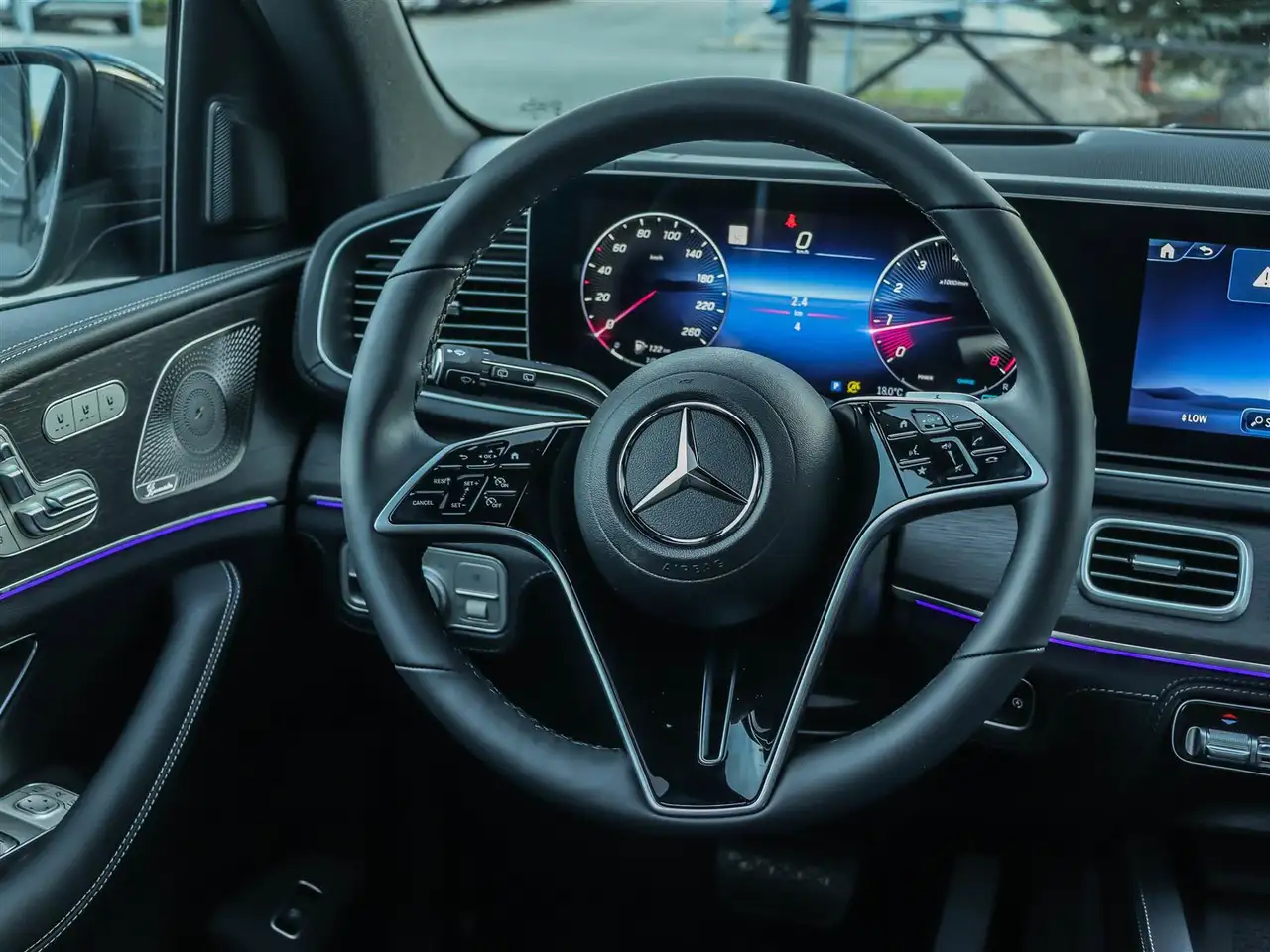 Mercedes-Benz GLE снимка Mercedes-Benz GLE