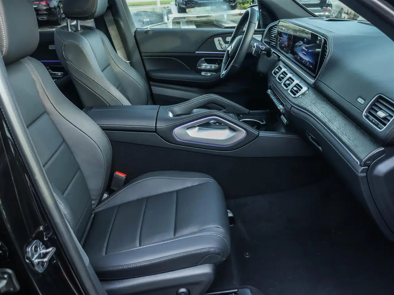 Mercedes-Benz GLE снимка Mercedes-Benz GLE