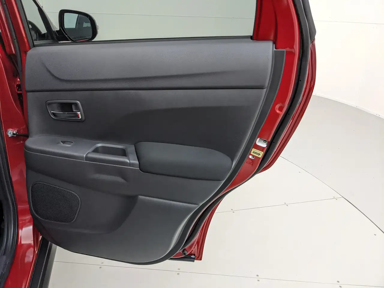 Mitsubishi RVR снимка Mitsubishi RVR