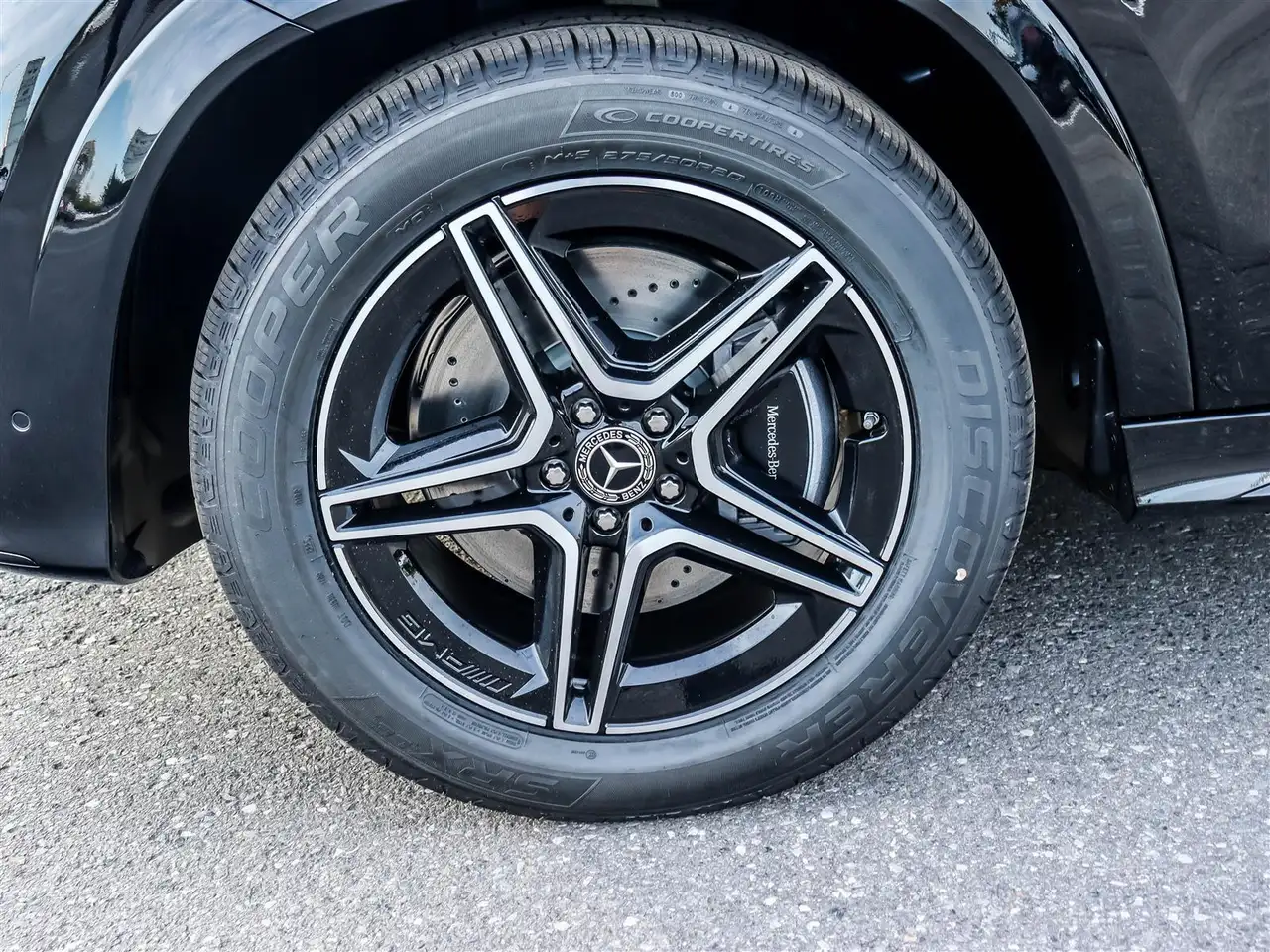Mercedes-Benz GLE снимка Mercedes-Benz GLE