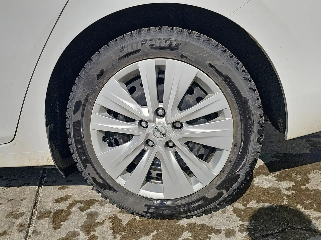 Nissan Sentra снимка Nissan Sentra