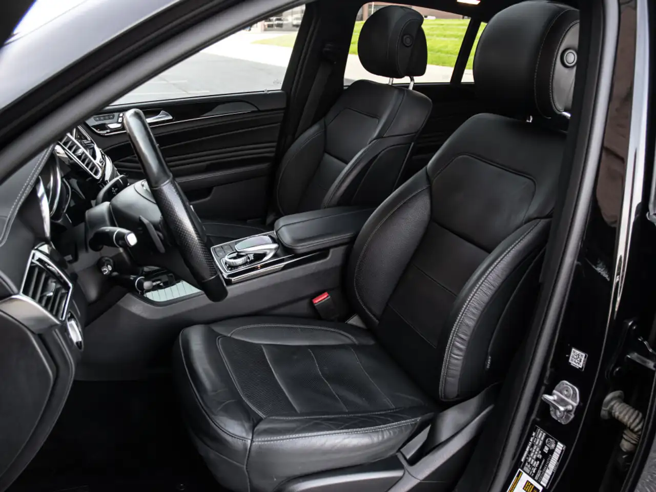 Mercedes-Benz GLE снимка Mercedes-Benz GLE