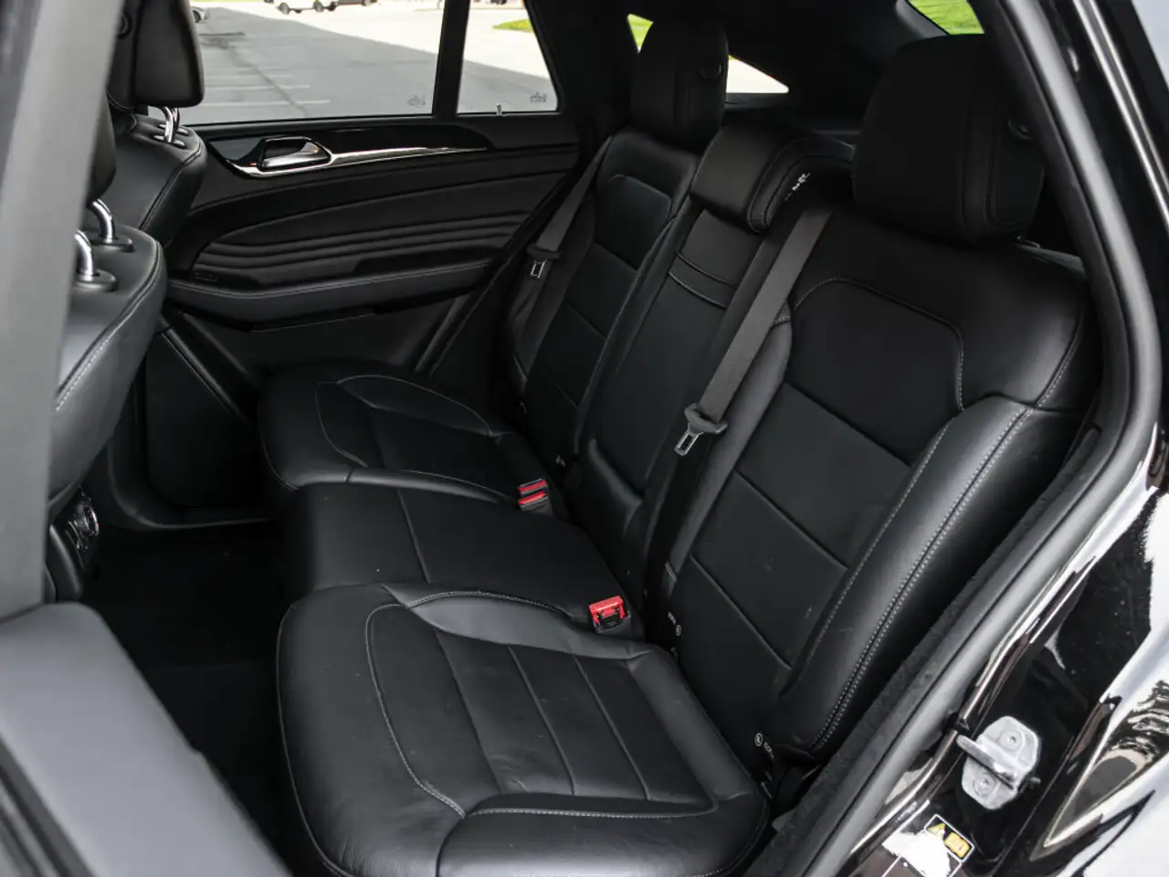 Mercedes-Benz GLE снимка Mercedes-Benz GLE