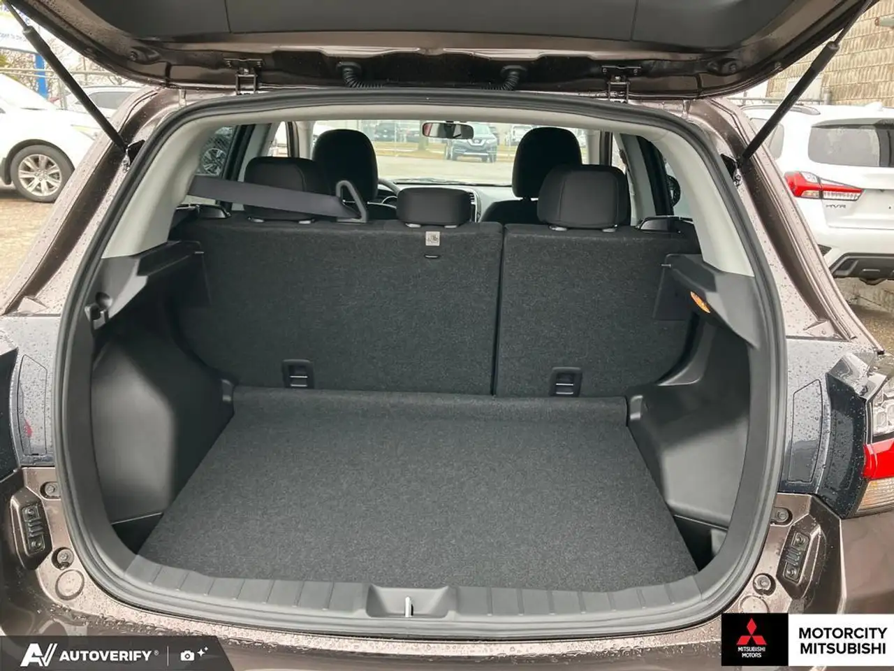 Mitsubishi RVR снимка Mitsubishi RVR