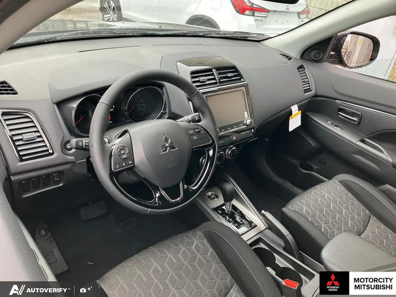 Mitsubishi RVR снимка Mitsubishi RVR